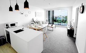 CHELSEABAY Modern Apartments